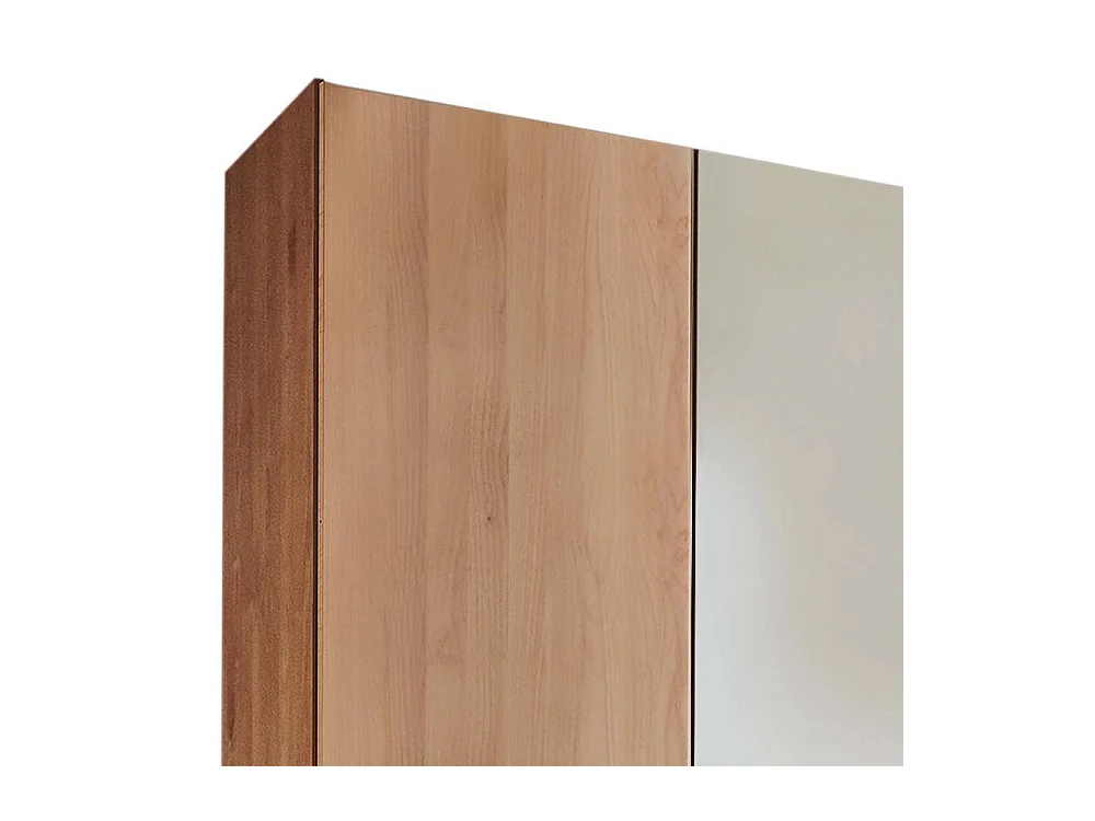 Spiegelschrank Schlafzimmerschrank in Erlefarben mit Metallgriffen