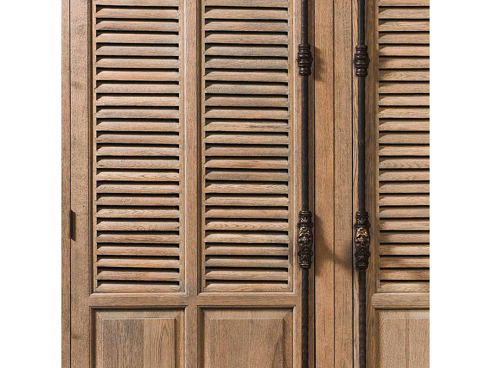 Landhaus Kleiderschrank mit Lamellentüren Eiche