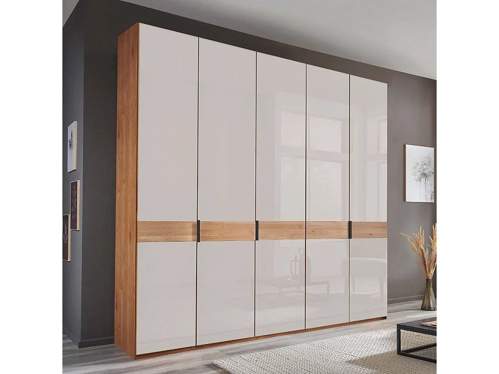 Drehtürenschrank Schlafzimmerschrank in Weiß und Erlefarben