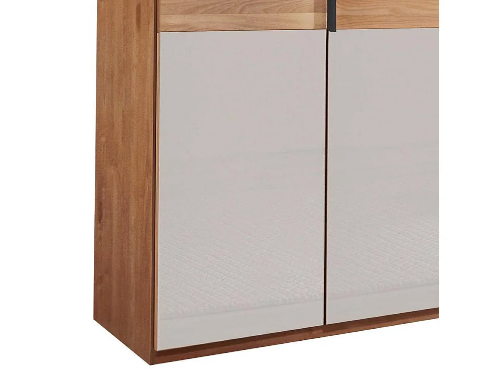 Drehtürenschrank Schlafzimmerschrank in Weiß und Erlefarben