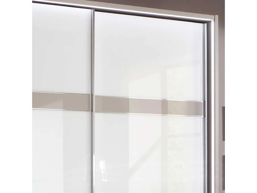 Kleiderschrank in Weiß und Hellgrau Made in Germany