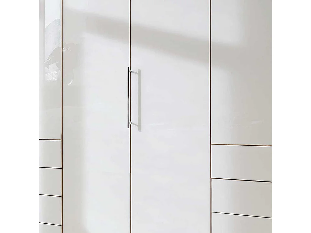 Schlafzimmerschrank in Beige und Eiche Bianco Falttüren