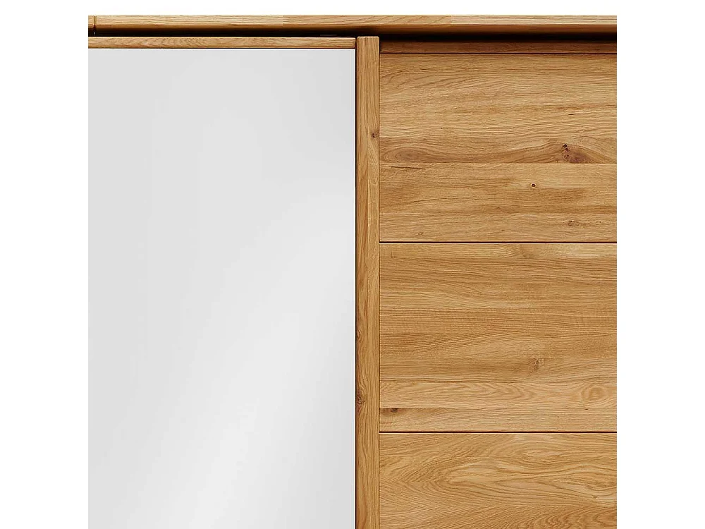 Schwebetürenkleiderschrank aus Wildeiche Massivholz geölt