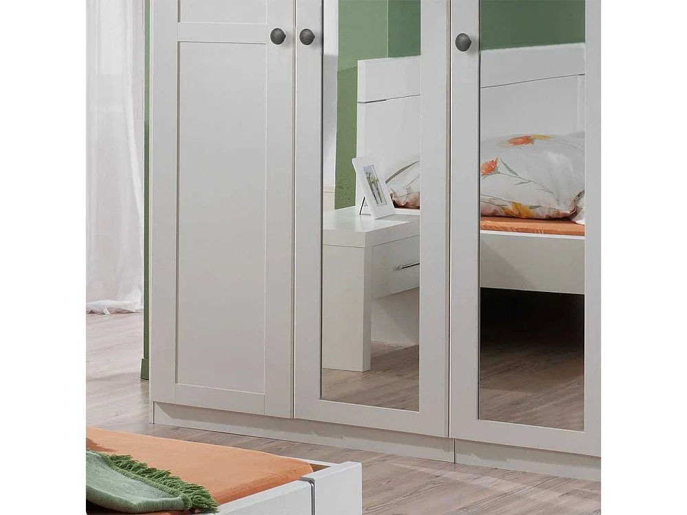 Spiegeltüren-Kleiderschrank in Weiß Profiltüren