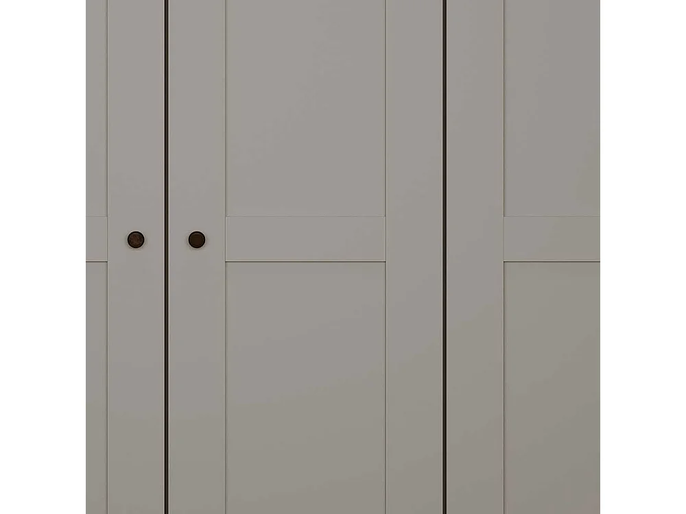 Schlafzimmerschrank in Hellgrau mit 6 Drehtüren modernen Landhausstil