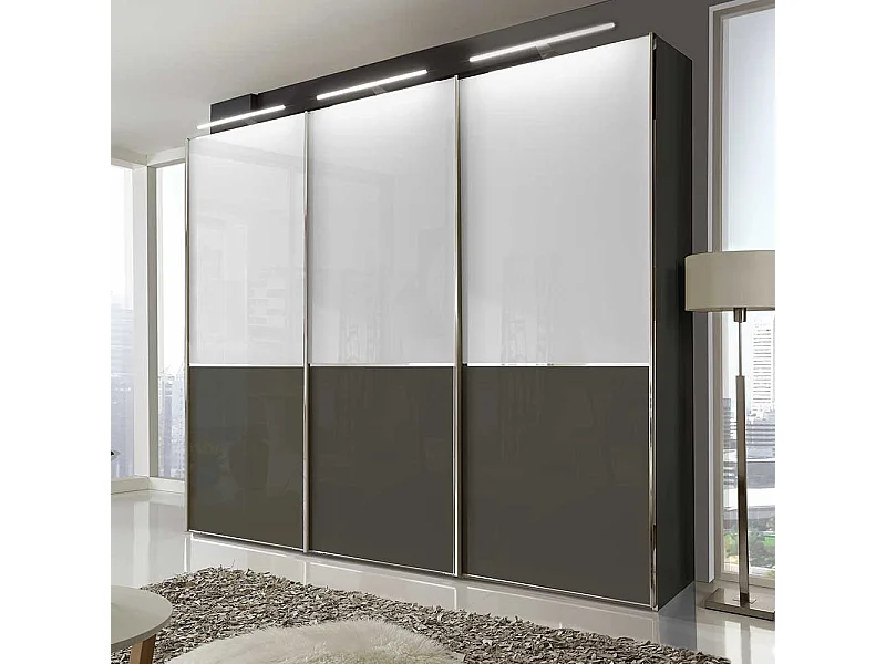 Schwebetürenkleiderschrank in Weiß und Braun 250 cm breit