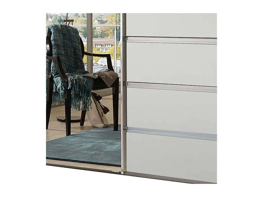 Schwebetürenkleiderschrank Made in Germany sechs Schubladen