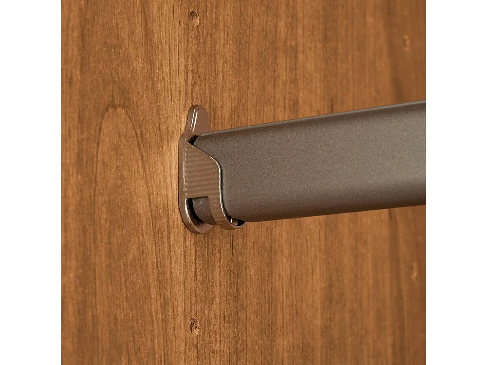 Kleiderschrank Drehtürenkleiderschrank mit Massivholz Türen in Erlefarben