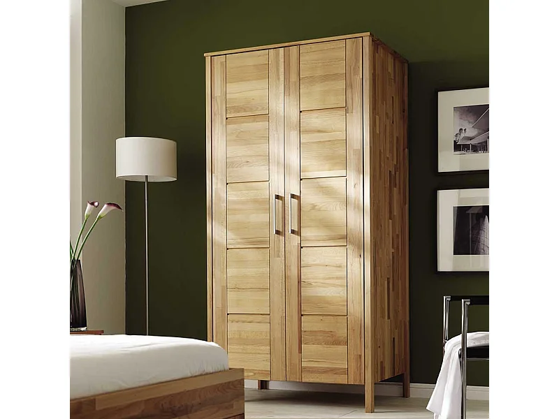 Schlafzimmerschrank in Kernbuchefarben Geölt