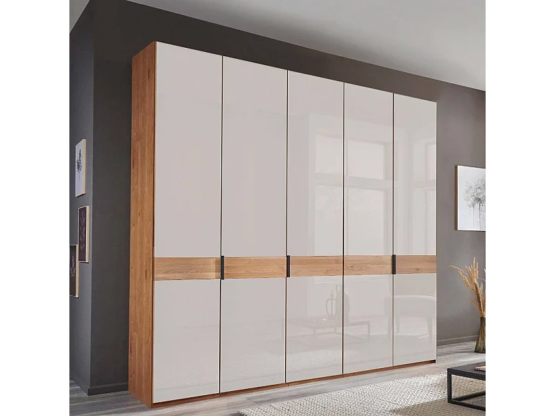 Drehtürenschrank Kleiderschrank in modernem Design mit Metallgriffen