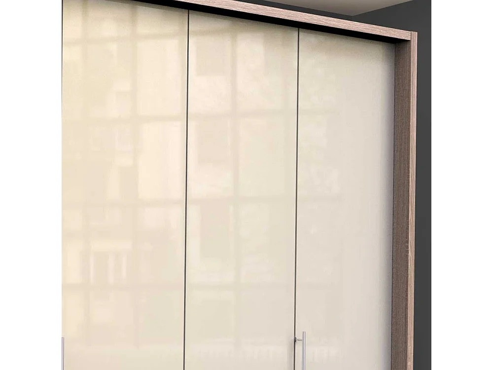 Kleiderschrank Jugendzimmer mit Falttüren und Schubladen glasbeschichtet