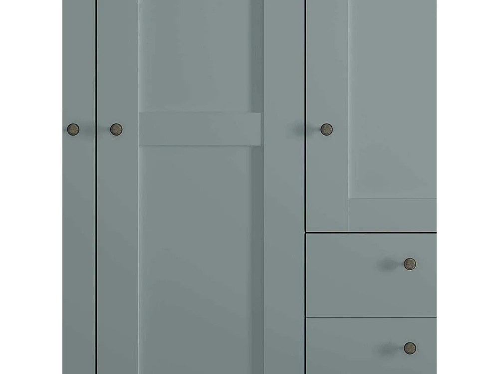 Kleiderschrank 250 cm breit im modernen Landhausstil Graugrün