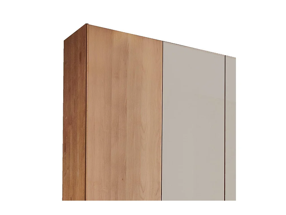 Drehtürenschrank Kleiderschrank in Erlefarben mit Metallgriffen