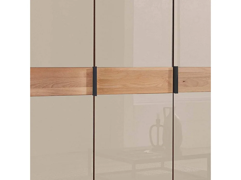 Drehtürschrank Schlafzimmerkleiderschrank in Champagner und modernem Design