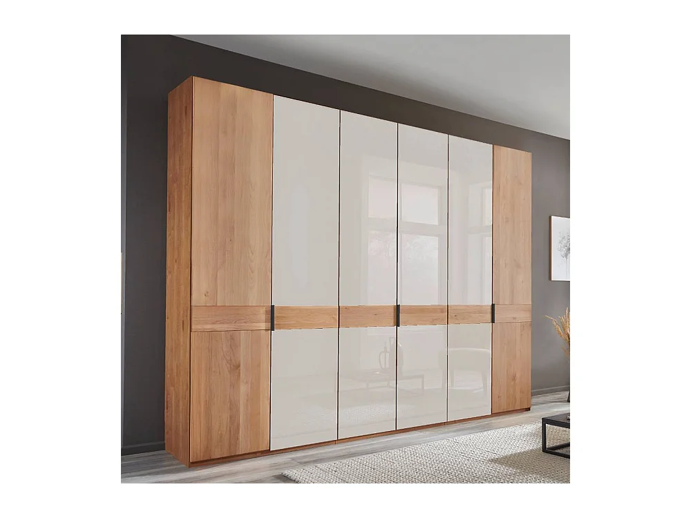 Schlafzimmerschrank Drehtürenschrank in Erlefarben und Weiß