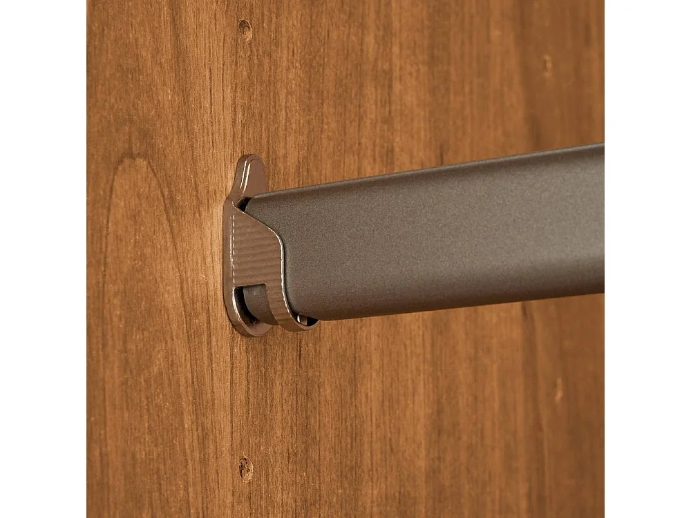 Schlafzimmerkleiderschrank Drehtürschrank in Erlefarben und Weiß