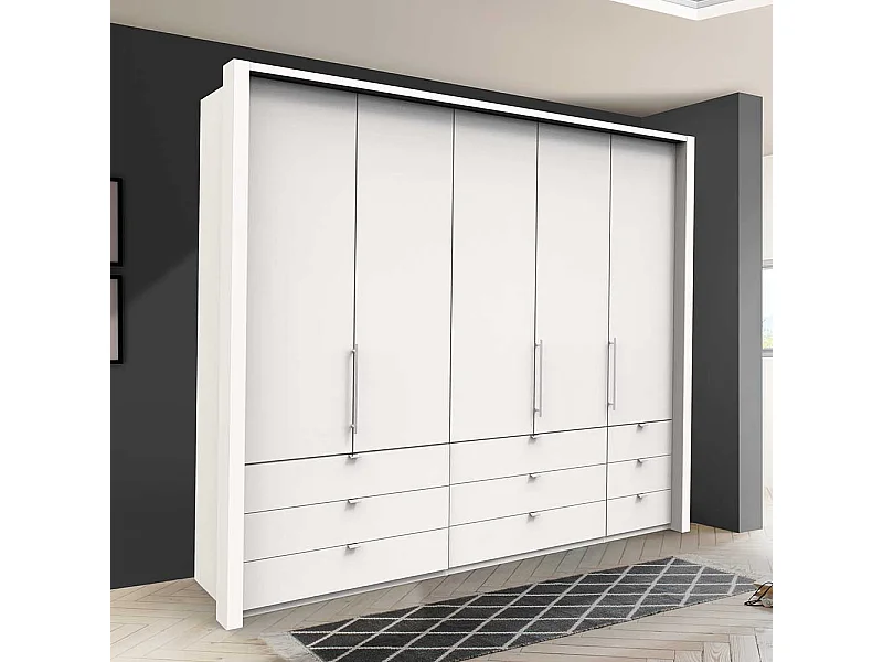 Weißer Ankleideschrank mit neun Schubladen 3 türig