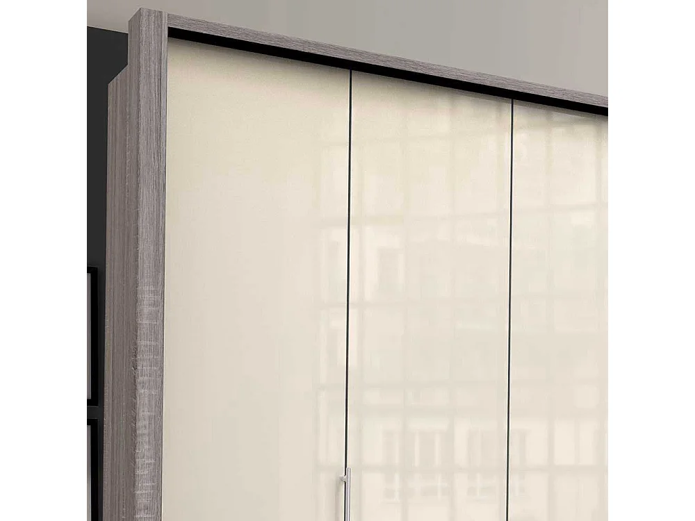 Schlafzimmerkleiderschrank in Beige und Eiche Trüffelfarben glasbeschichtet