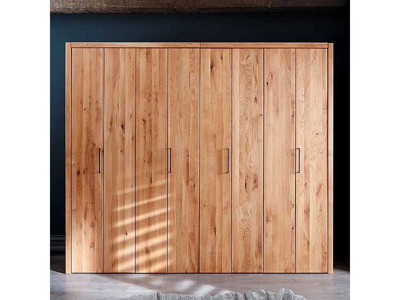 Holzkleiderschrank aus Wildeiche Massivholz Falttüren