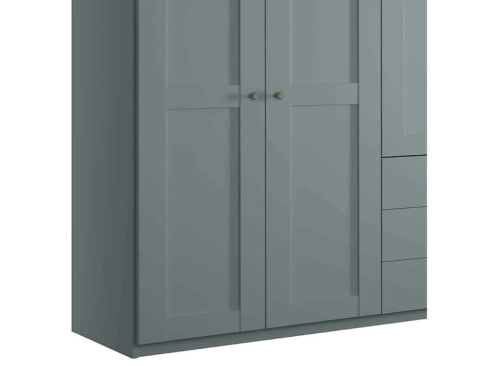 Landhausschrank XL in Graugrün drei Schubladen & sechs Türen