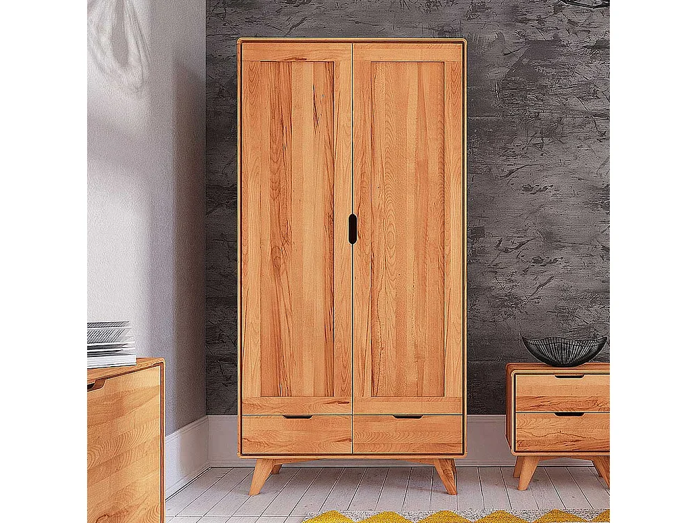 Holzkleiderschrank aus Kernbuche Massivholz geölt