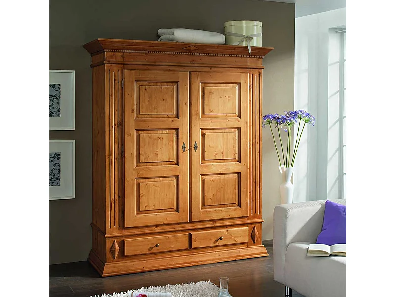 Bauernschrank aus Fichte Massivholz abschließbar
