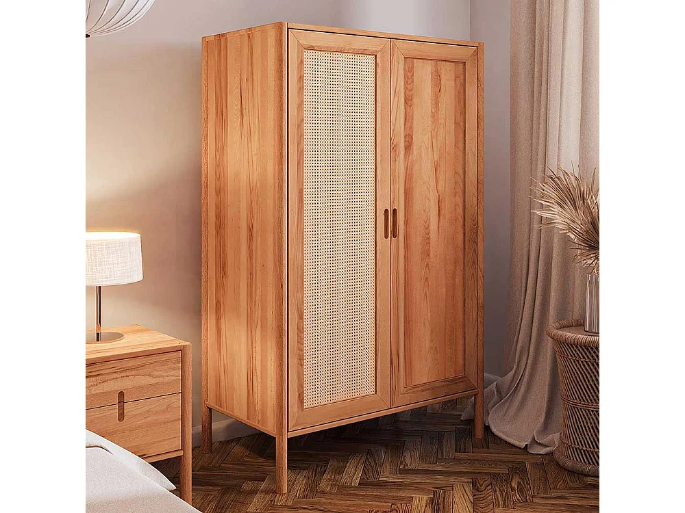 Holzkleiderschrank aus Wildbuche Massivholz Rattangeflecht Tür