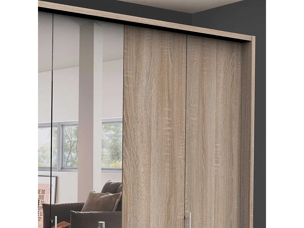 Schlafzimmerkleiderschrank in Eiche Sägerau Spiegel