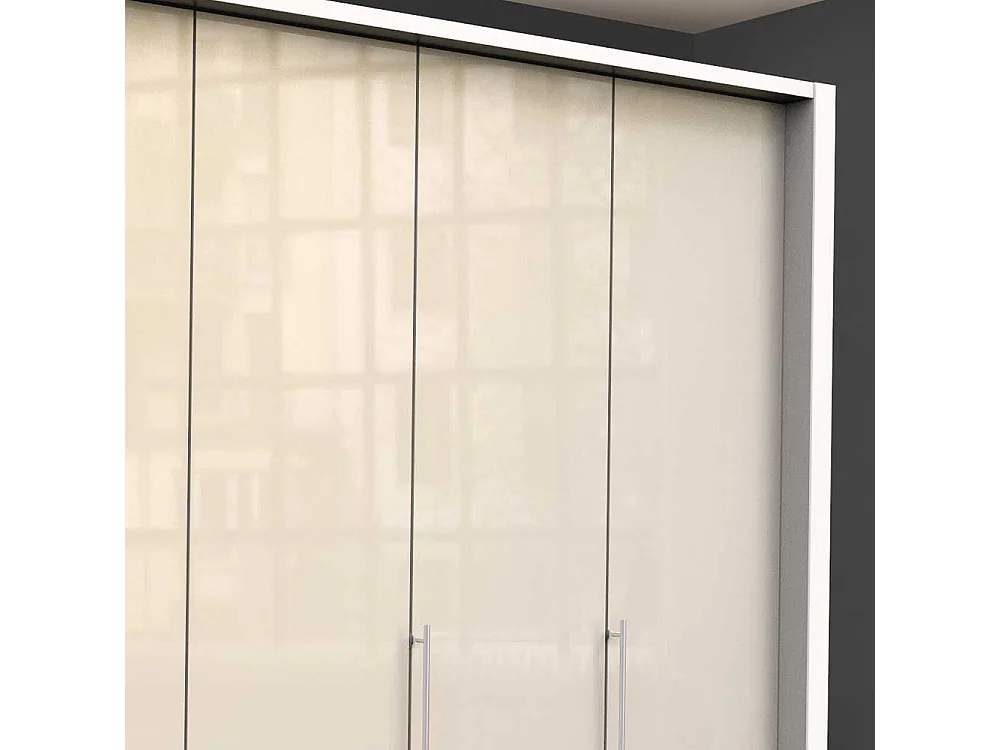 Schlafzimmerkleiderschrank in Cremefarben 3 türig