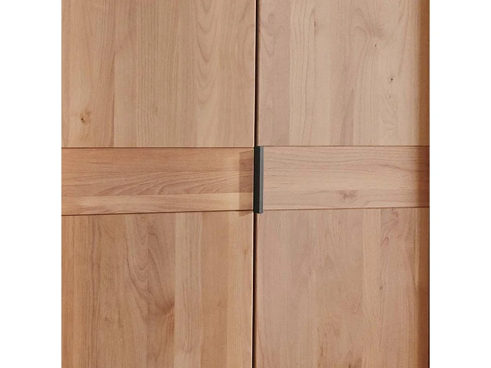 Holzkleiderschrank Drehtürenkleiderschrank Made in Germany in modernem Design