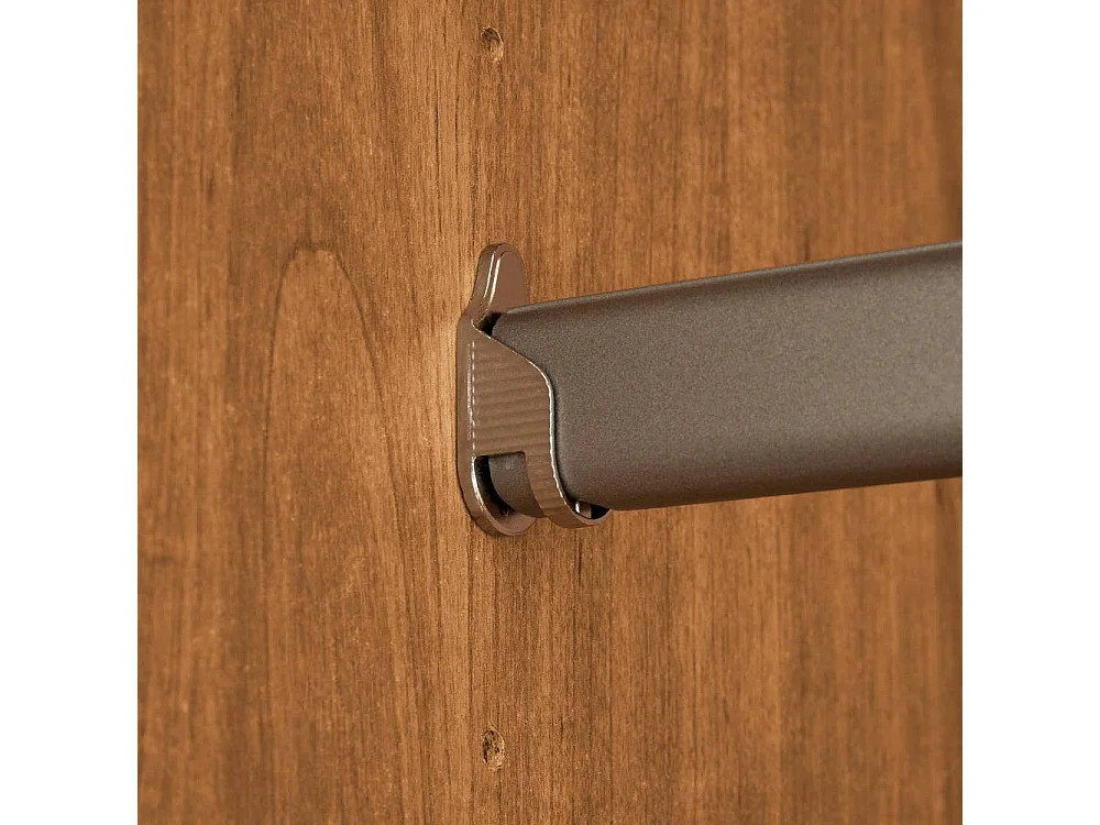 Holzkleiderschrank Drehtürenkleiderschrank Made in Germany in modernem Design