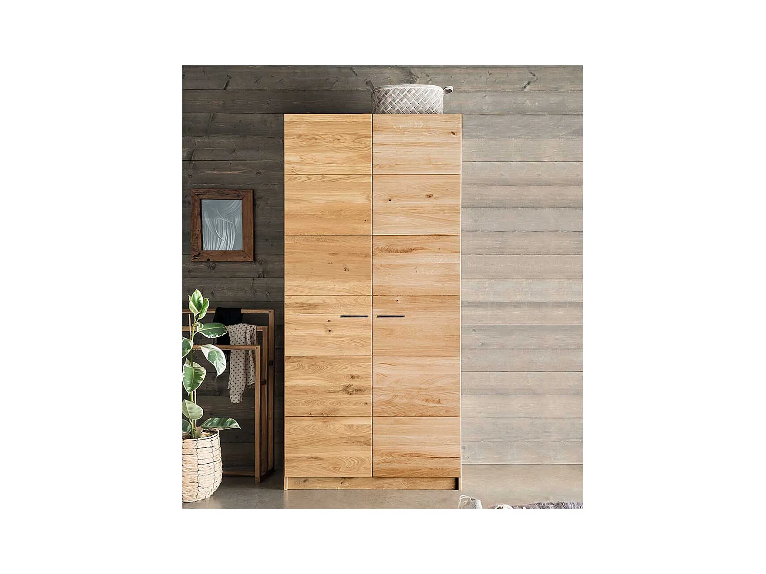 Wildeiche massiv Schrank mit Drehtüren 94 cm breit - 197 cm hoch