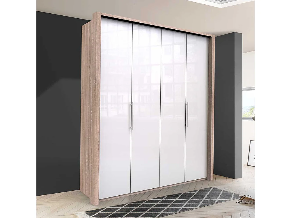 Großer Ankleideschrank mit Falttüren glasbeschichtet