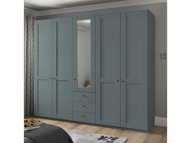 Landhausschlafzimmerschrank mit Spiegel in Graugrün 250 cm breit