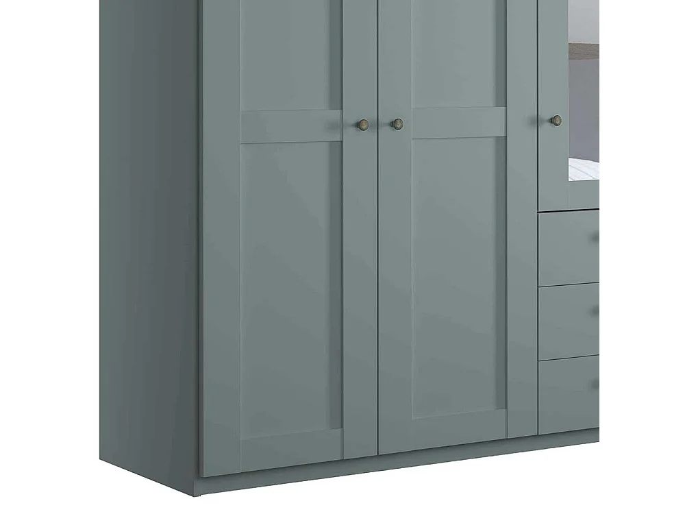 Landhausschlafzimmerschrank mit Spiegel in Graugrün 250 cm breit