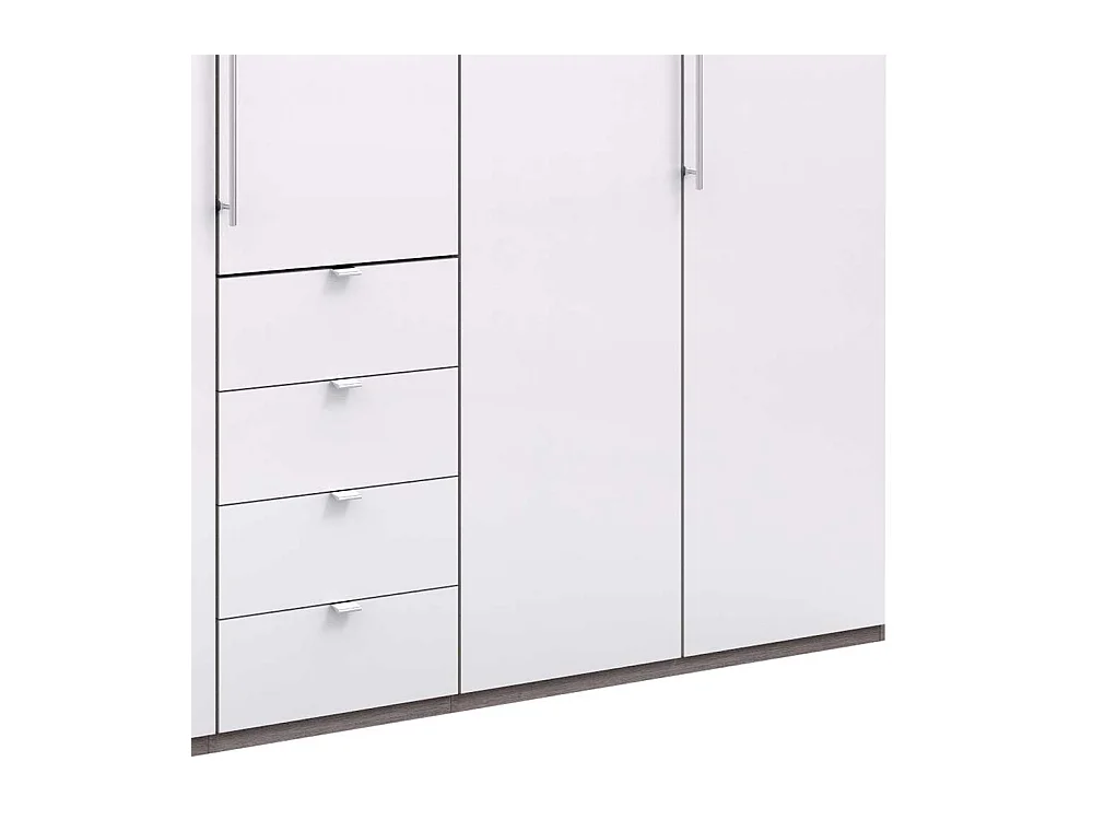 3 türiger Ankleideschrank mit vier Schubladen Made in Germany