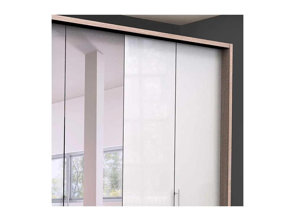 Spiegel Schlafzimmerkleiderschrank mit drei Falttüren modern