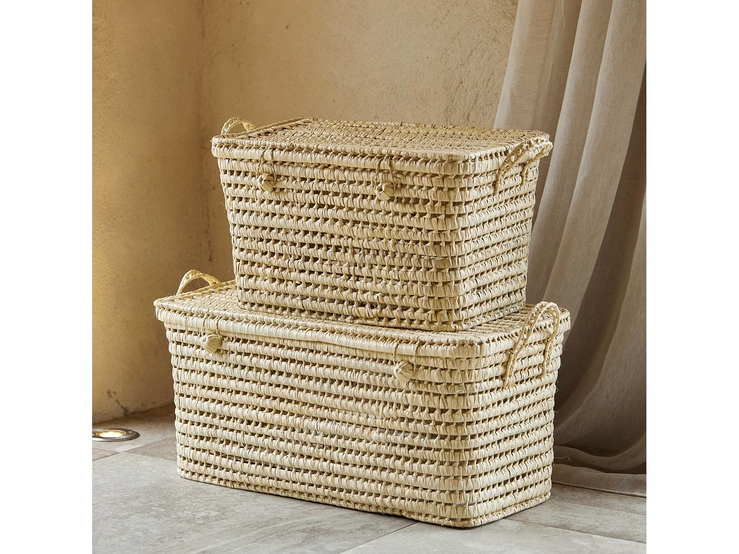 Baúl de almacenamiento en hoja de palma