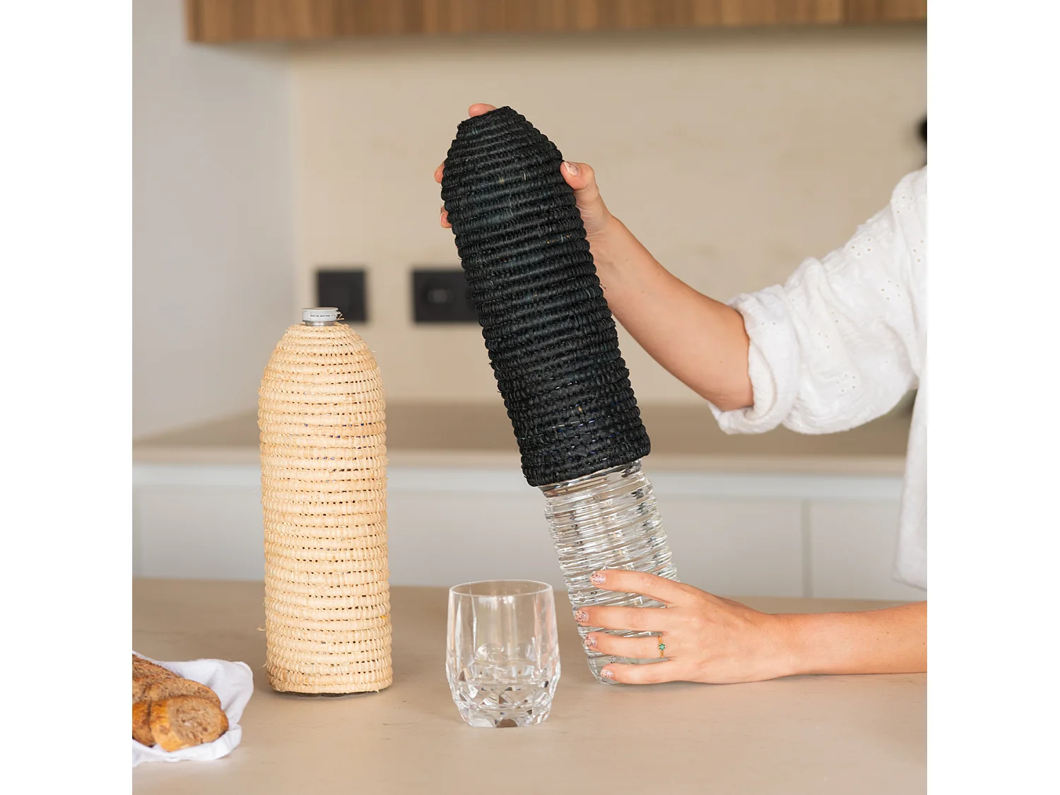 Cache bouteille en paille