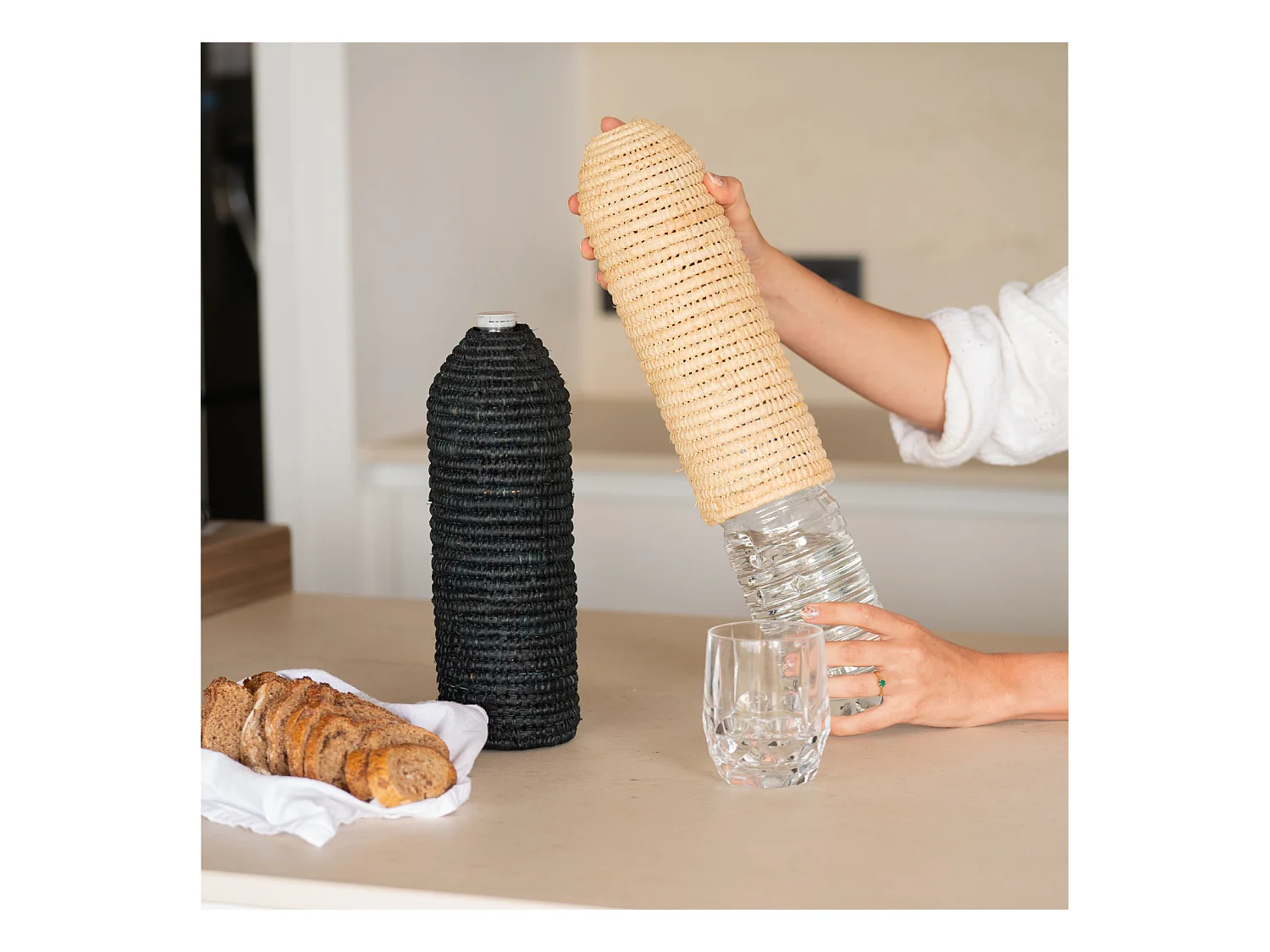 Cache bouteille en paille