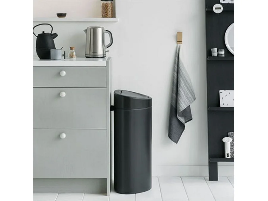 Brabantia Poubelle 40l noir mat - 114946