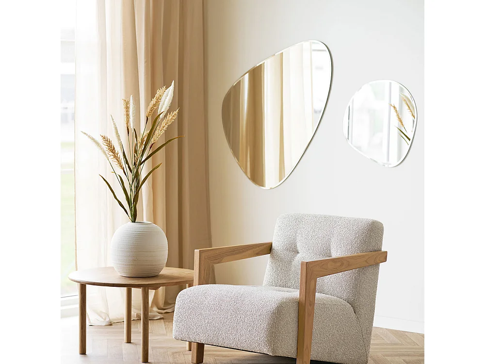 DEVONPORT Organisch gevormde zilveren metalen wandspiegel – B 70 x H 100 cm