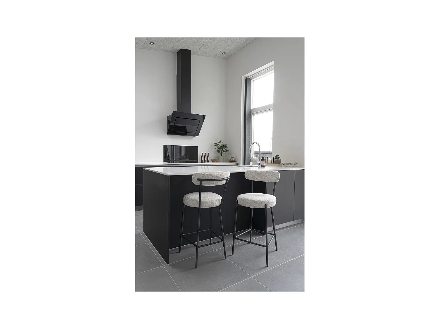 Chaise de bar en tissu bouclette et métal BADALONA - Hauteur d'assise 65cm-Marron