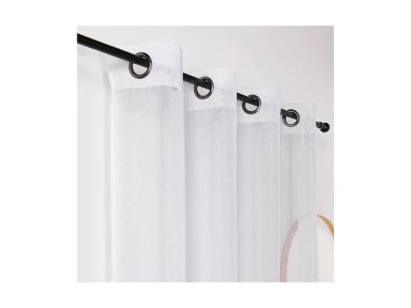 Voilage à l'aspect scintillant