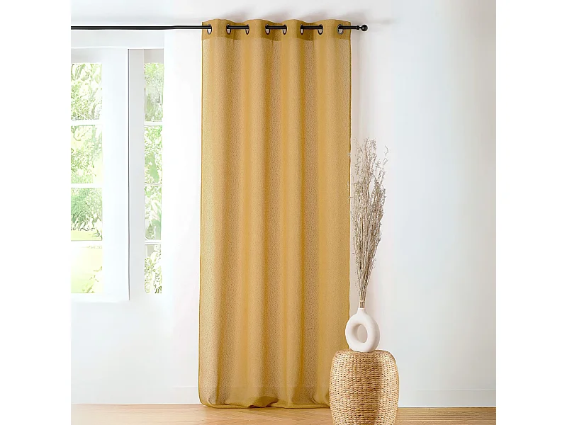 Cortina translúcida con relieve