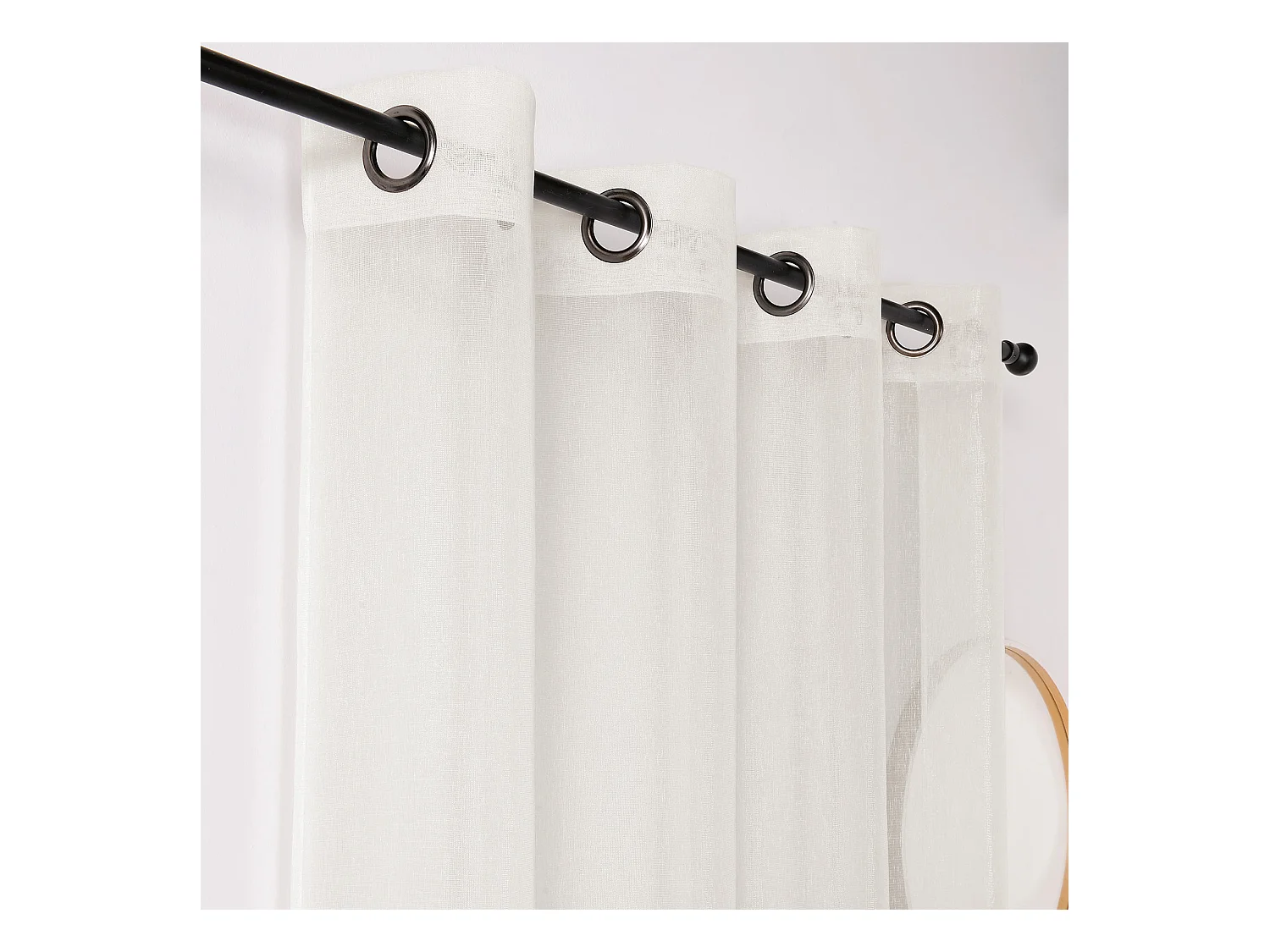 Visillo con un aspecto brillante