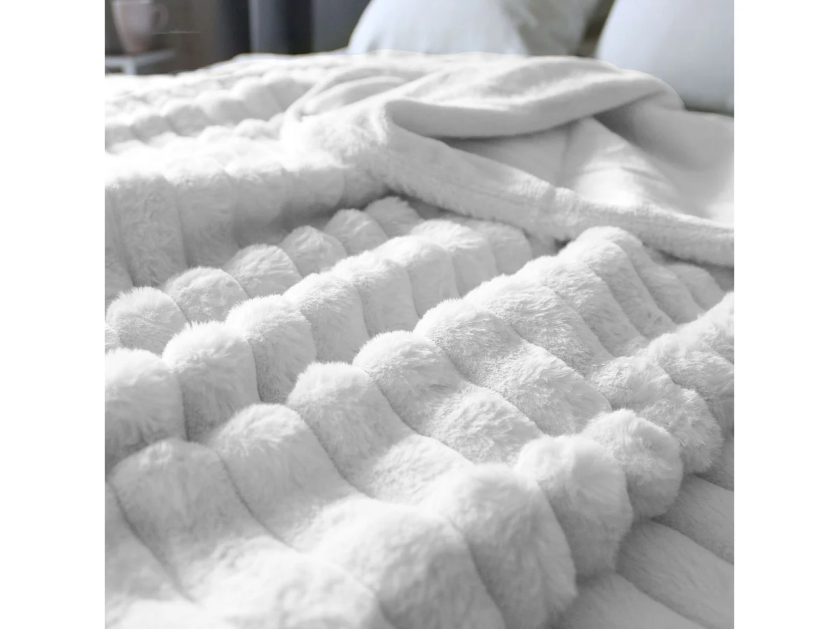 Plaid XL Imitation Fourrure "Matisse" 180x220cm Blanc