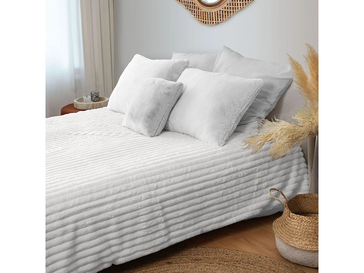 Plaid XL Imitation Fourrure "Matisse" 180x220cm Blanc