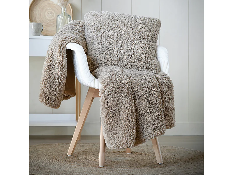 Plaid moelleux fausse fourrure