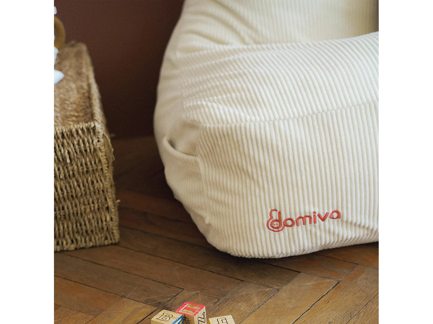 Fauteuil enfant en velours avec oreilles de félin